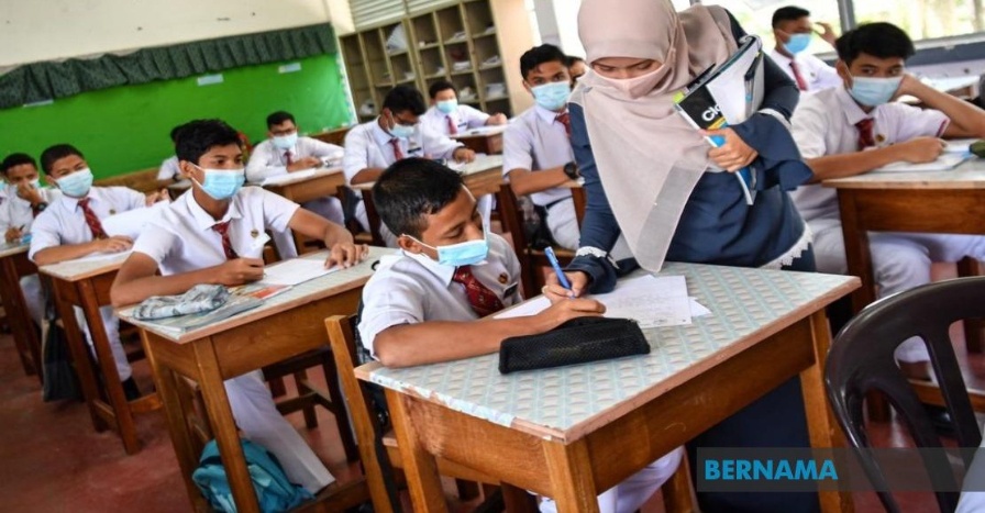 pemakaian pelitup muka