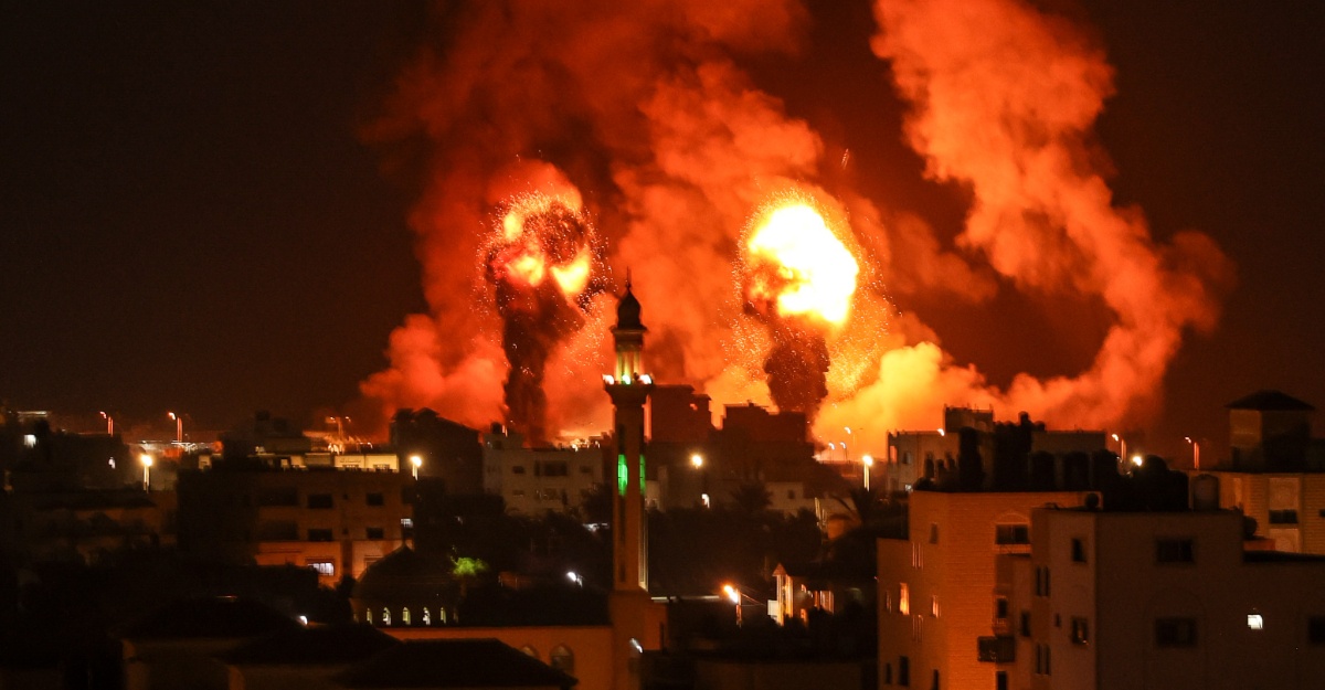 israel serang gaza