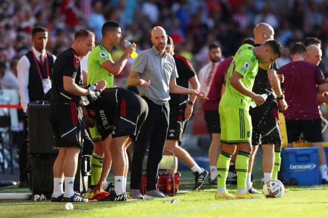 ten hag mahu tandatangani pemain baharu
