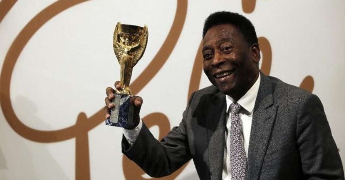Pele: Tragedi Kanjuruhan Adalah Bencana Terbesar Sejarah Sepak Bola Dunia