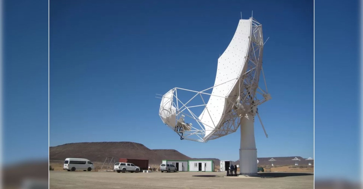 Dalam pada itu, Ketua Operasi Sains Balai Cerap, Dr Shari Breen berkata SKA semestinya akan banyak menyumbang kepada bidang astronomi. “Salah satunya ialah letusan radio pantas, di mana ia merupakan antara yang dikesan. Perkara yang berlaku beberapa saat itu setara dengan nilai tenaga sepanjang tahun dari Matahari namun kita tidak tahu apa letusan itu,” tambahnya. Dr. Shari mengharapkan teleskop radio yang sedang dibina itu membantu memberi jawapan yang sebelum ini masih belum jelas mengenai astronomi.