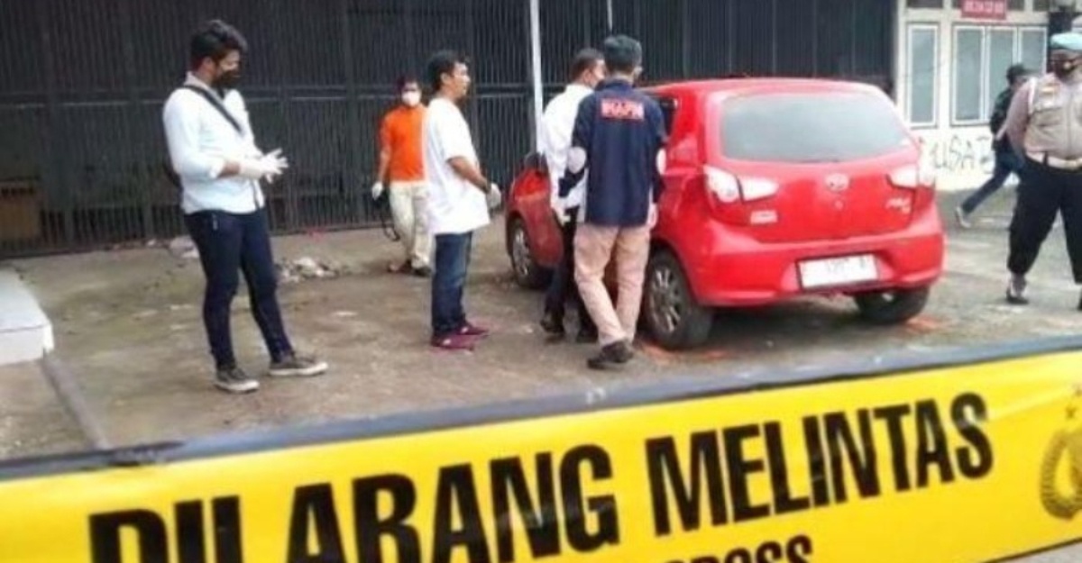 bunuh & bakar mayat isteri