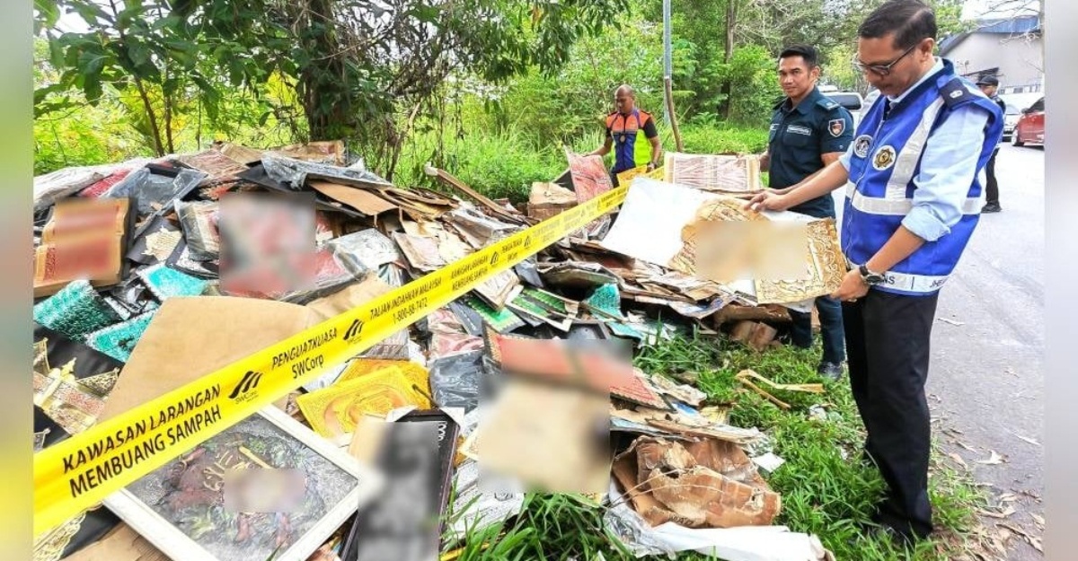 longgokan hiasan al-quran ditemukan