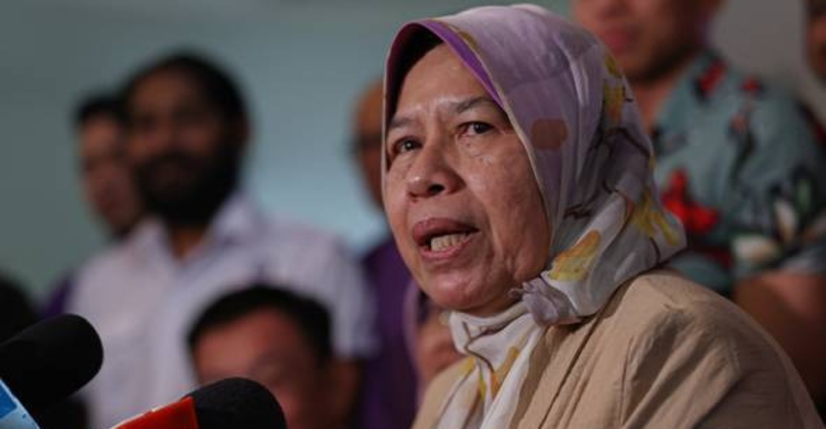 zuraida dipecat