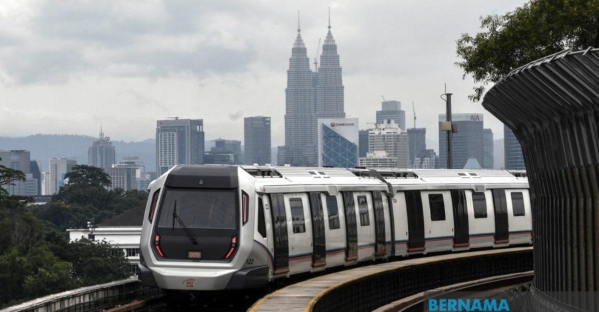 Waktu perkhidmatan LRT