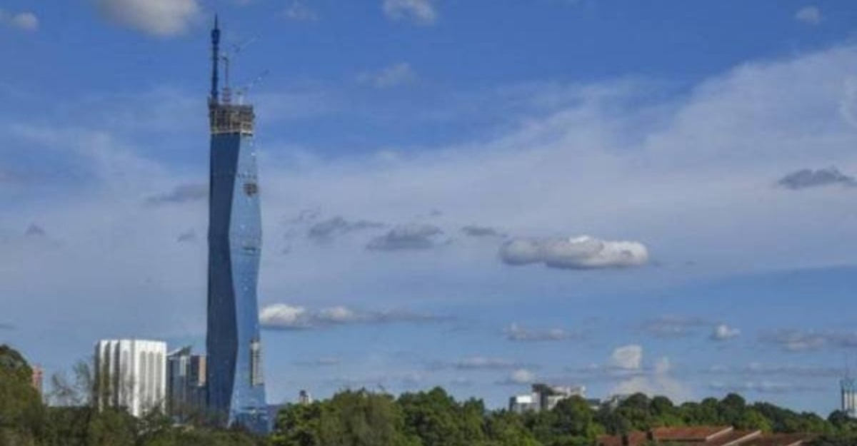 ceroboh menara merdeka 118