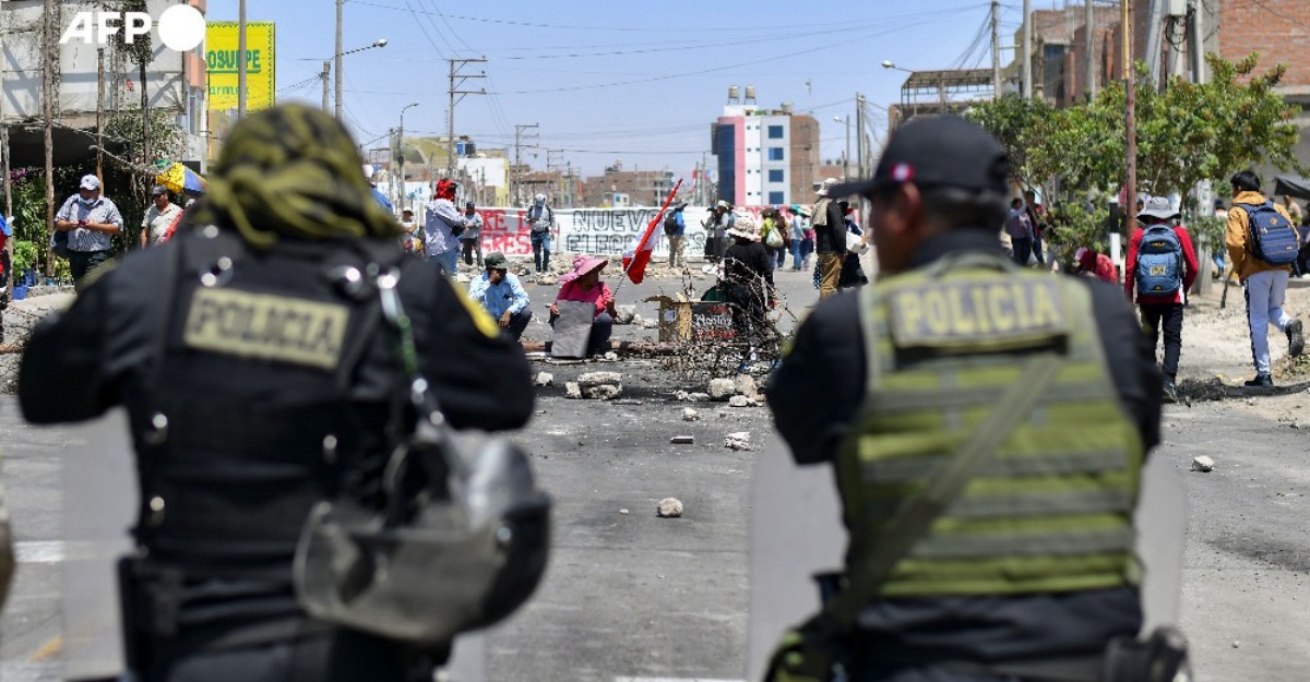 18 Terkorban Dalam Tunjuk Perasaan Di Peru