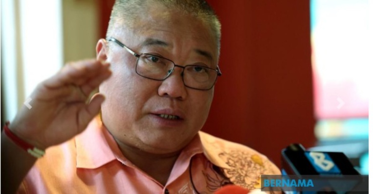 kemasukan pelancong china
