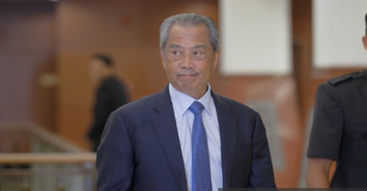 muhyiddin kontrak menantu