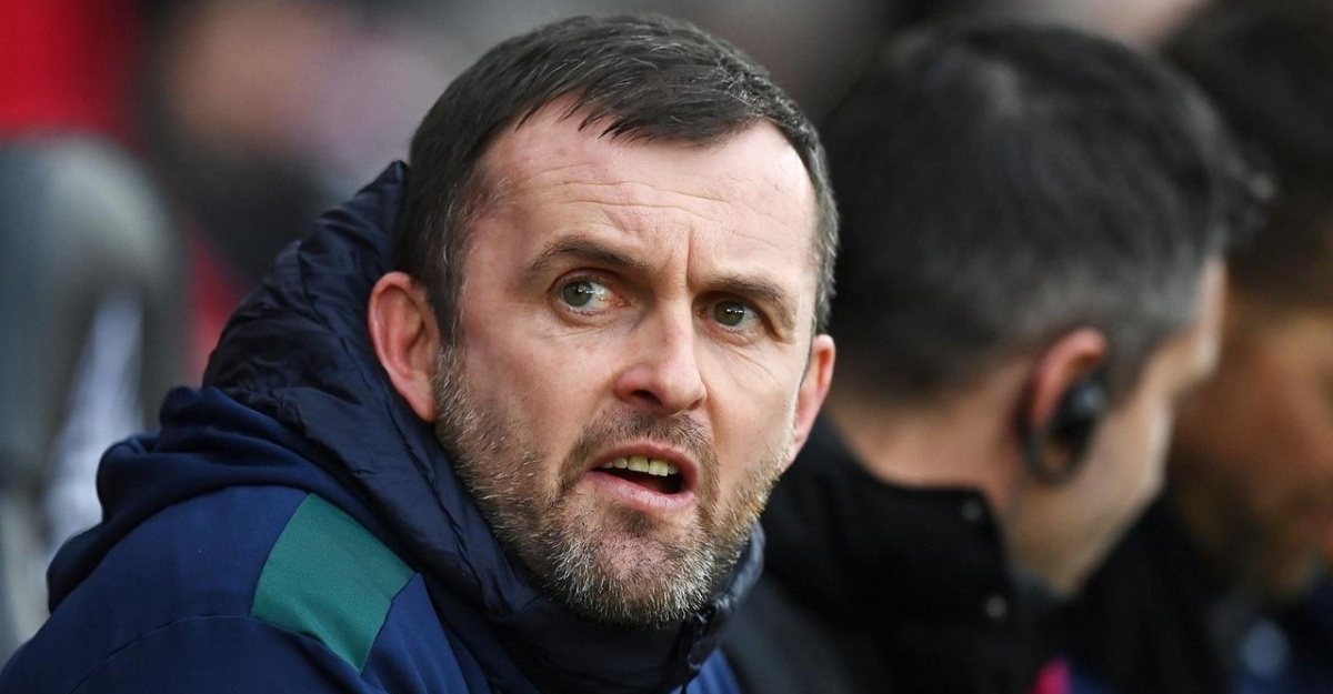 Southampton pecat Nathan Jones