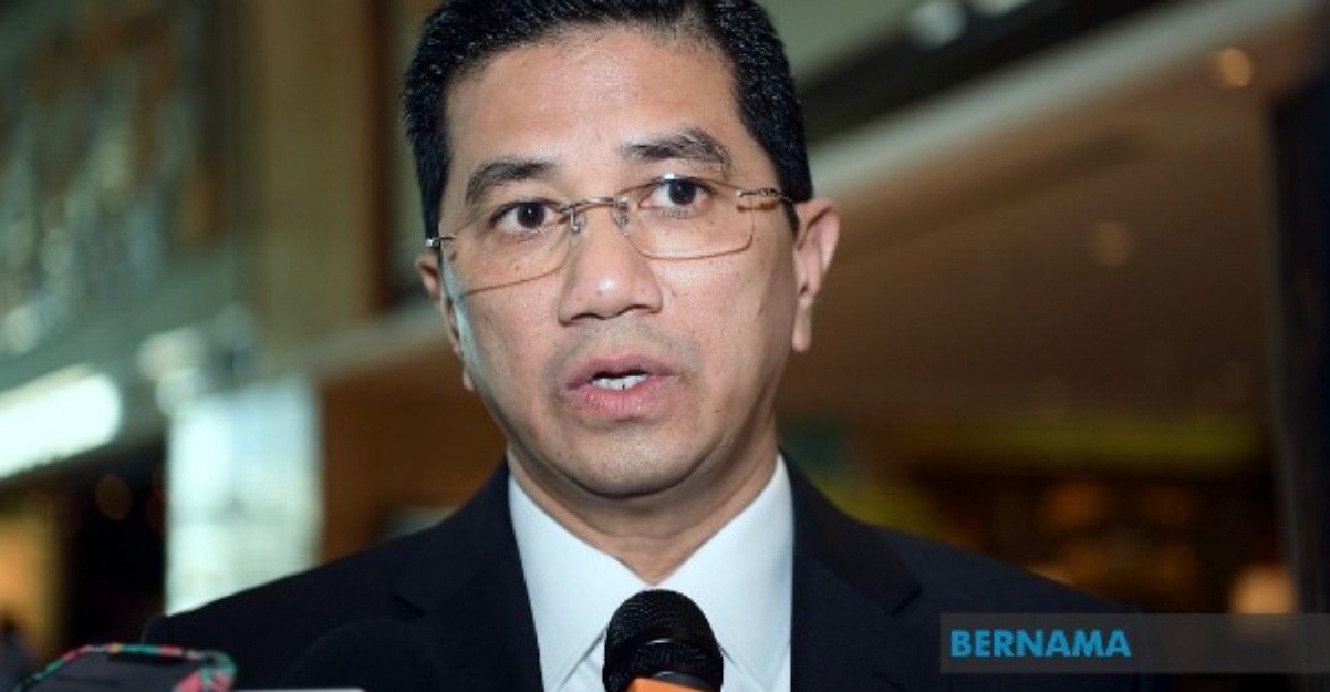 azmin berehat dari politik