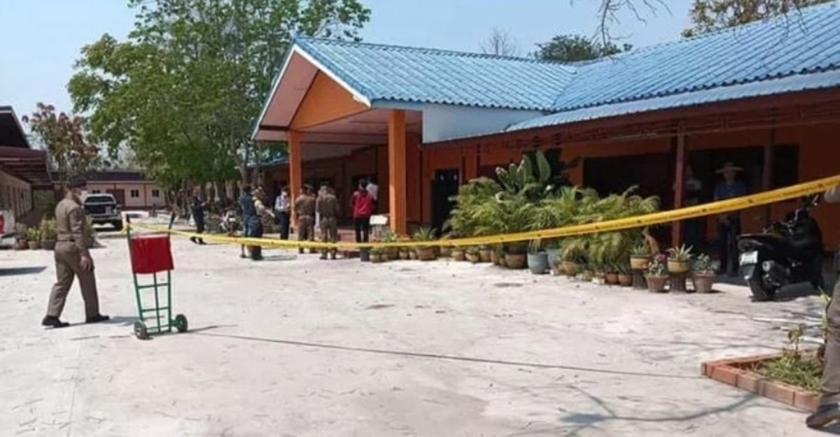 tembak tiga kali bekas kekasih