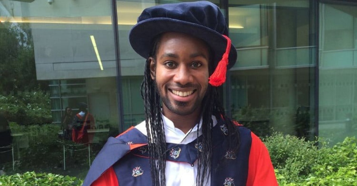lelaki buta huruf profesor kulit hitam termuda cambridge