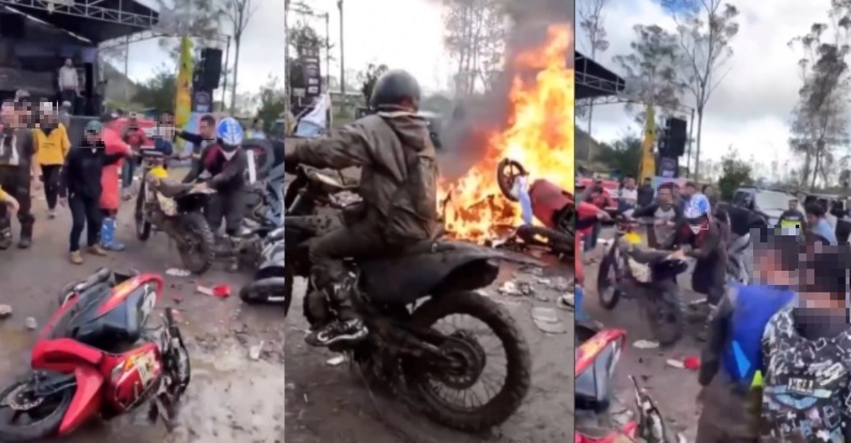 peserta mengamuk bakar moto
