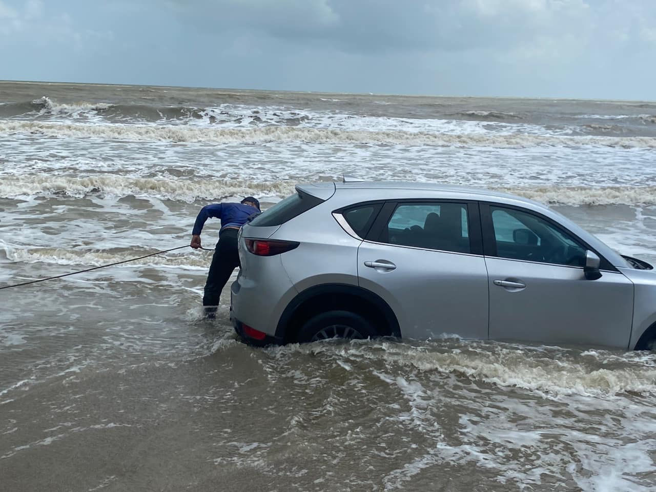 mazda cx5 hanyut laut sedili