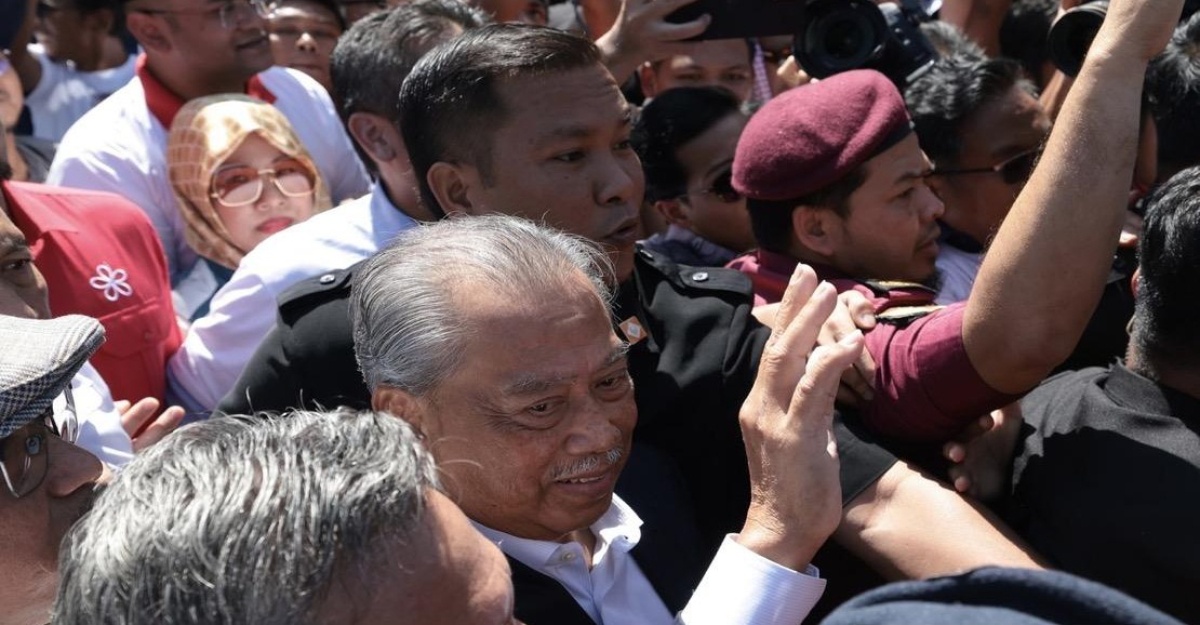 azam baki sahkan muhyiddin didakwa esok