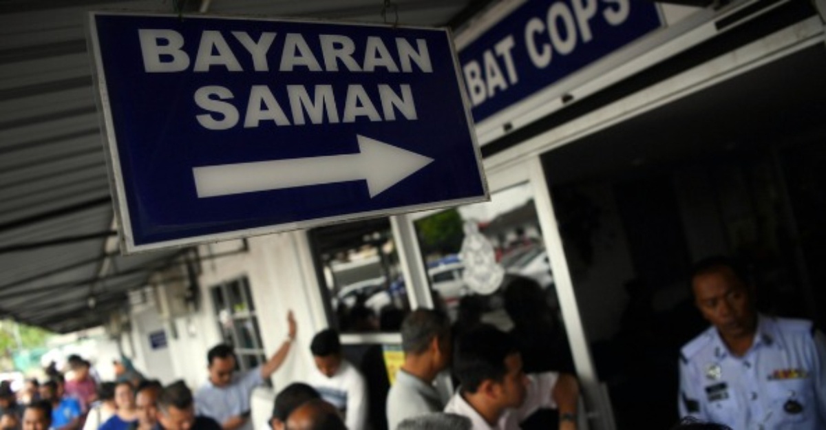 saman trafik 60 peratus