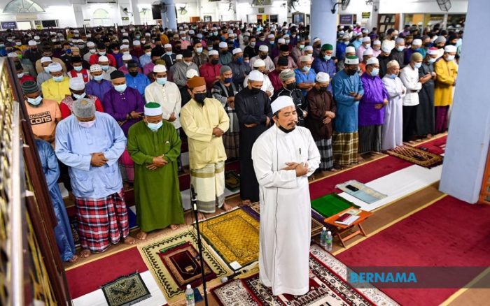 solat tarawih fardu perlu diqada