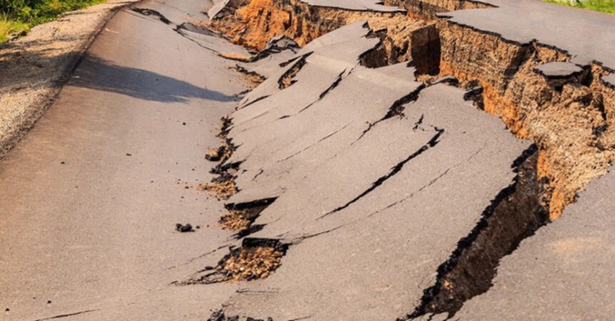 gempa bumi iran cedera