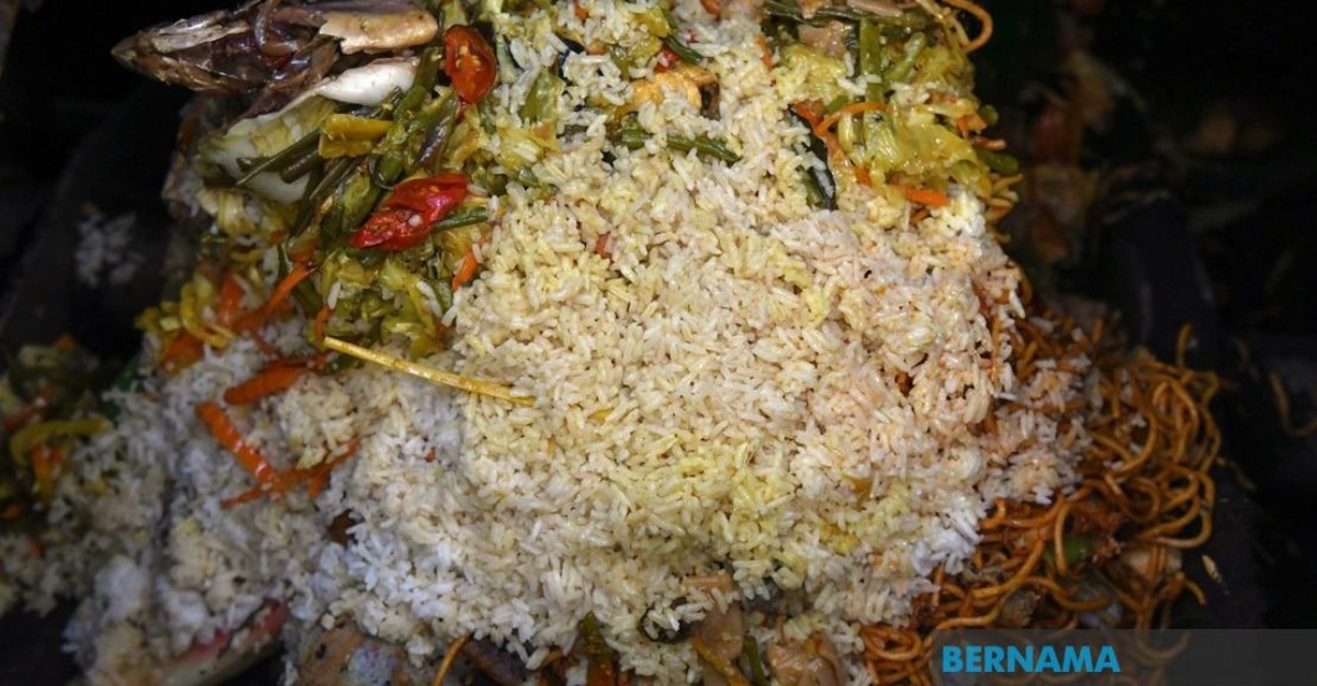 Sisa Makanan Bazar Ramadan