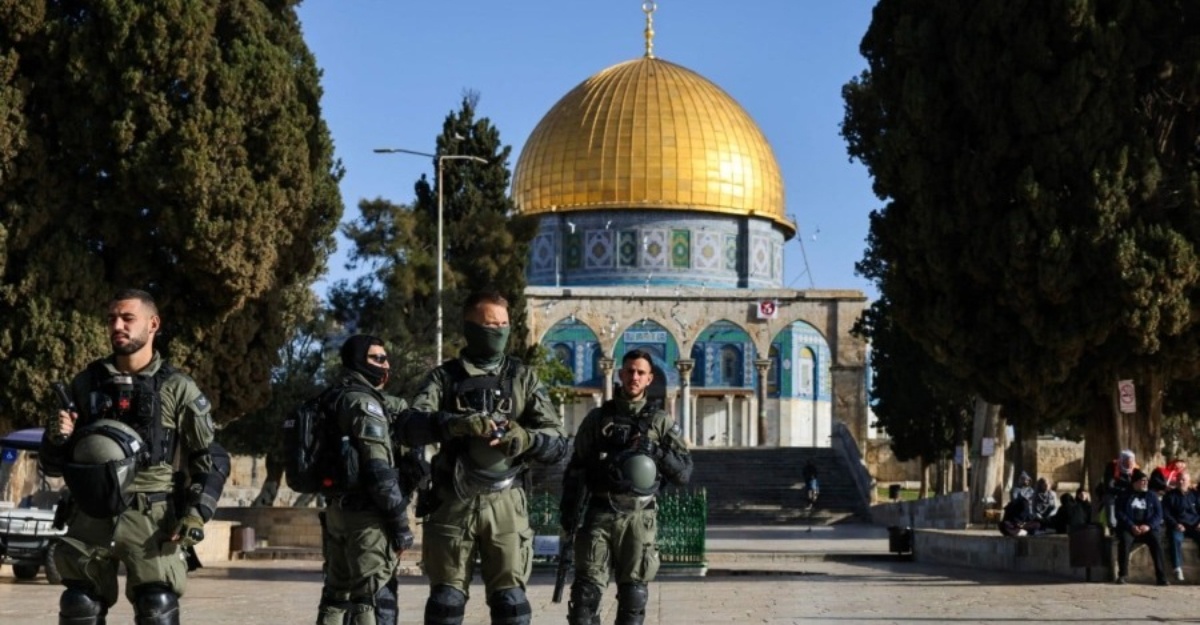 Solat hajat untuk rakyat Palestin