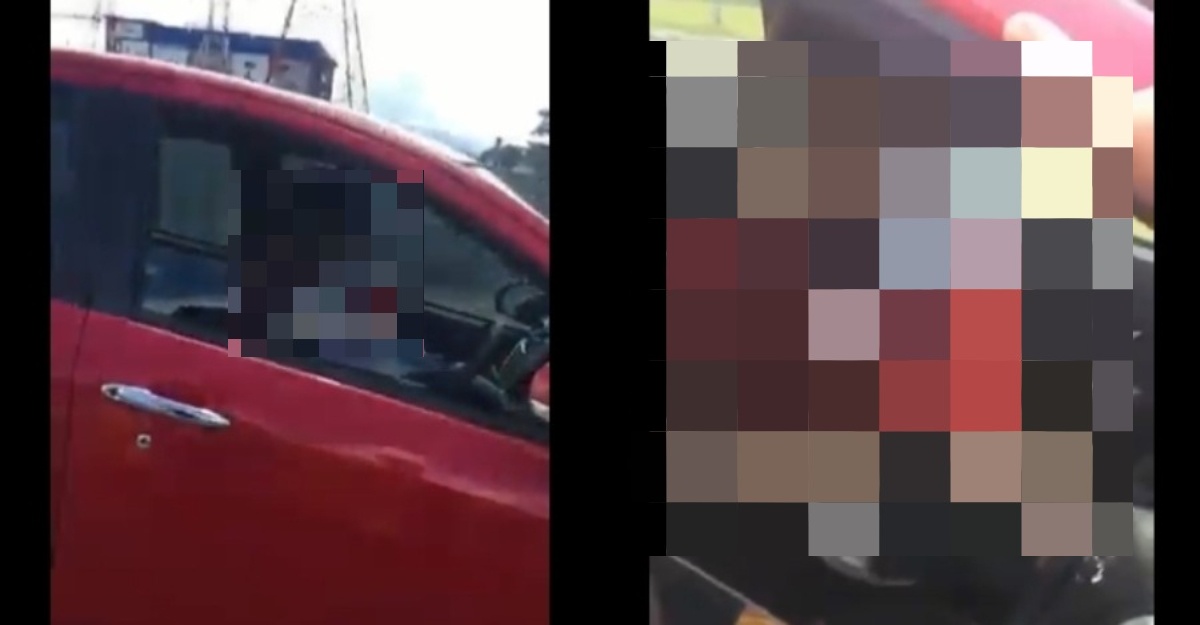 aksi jelik dalam kereta