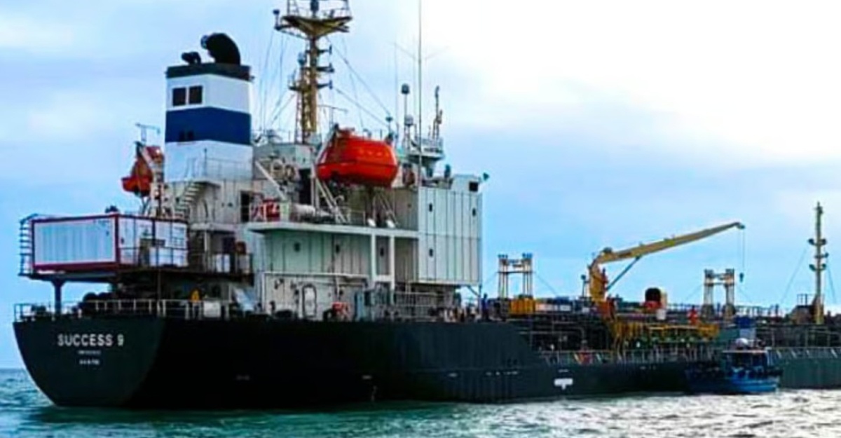 Kapal Tangki Singapura