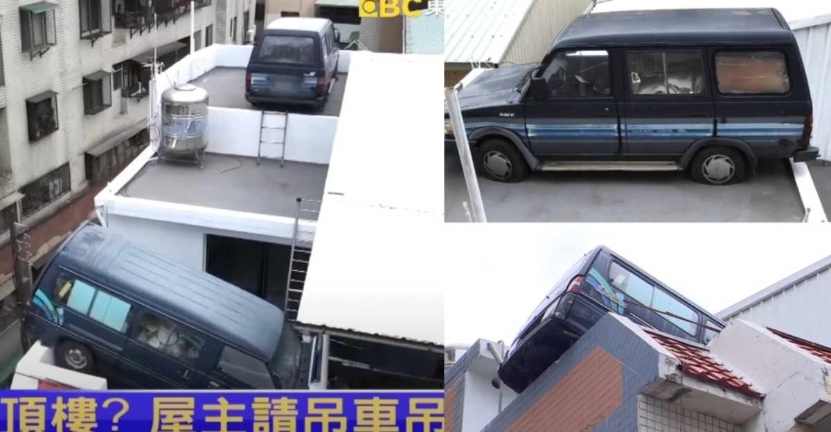 parking van atas bumbung