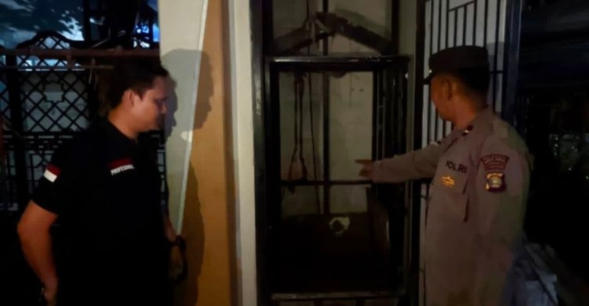 lif terlebih muatan
