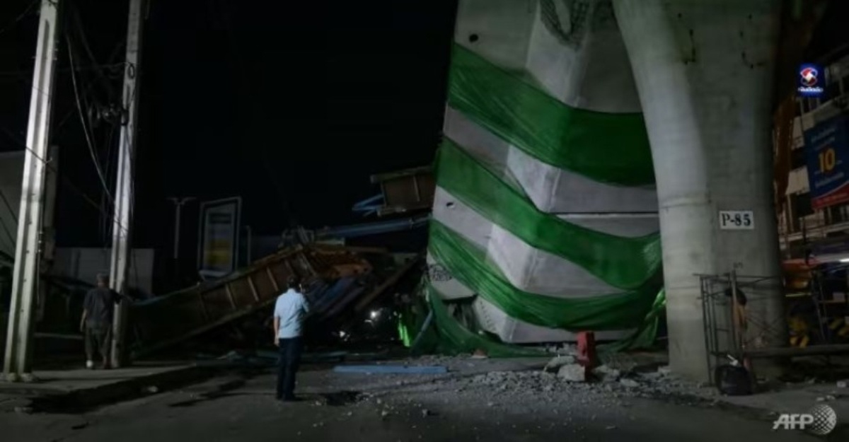 jejambat dalam pembinaan runtuh
