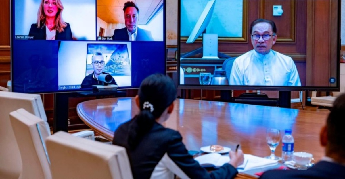 Kerjasama dengan elon musk