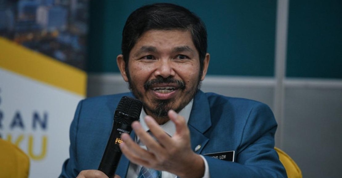 median upah bulanan pekerja formal