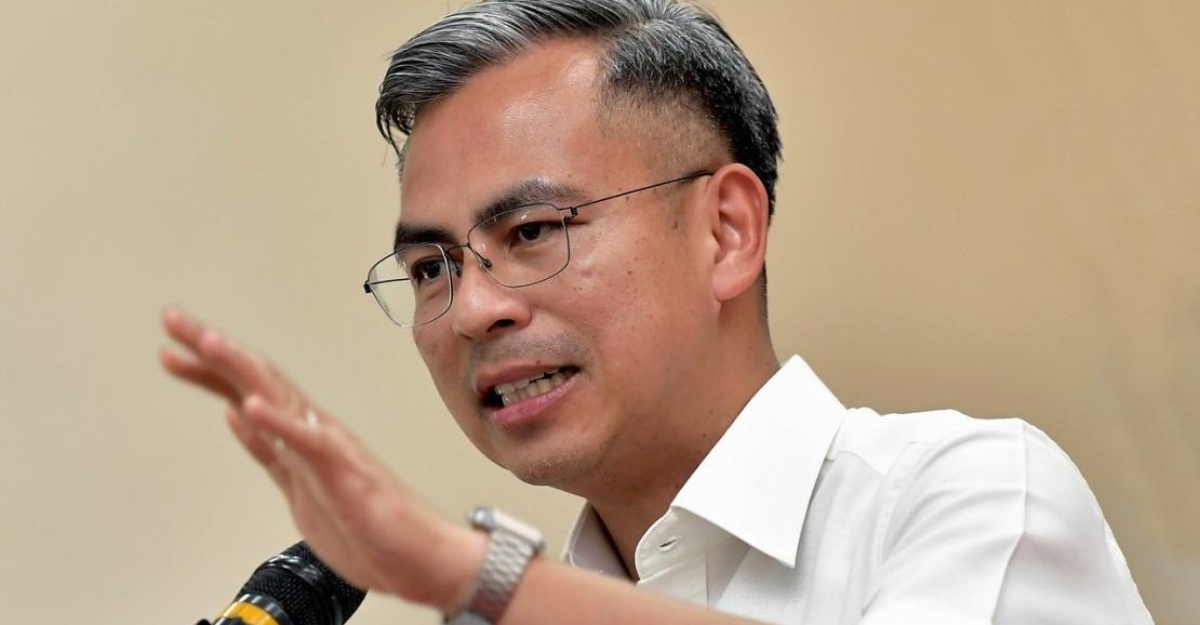 fahmi sms sentimen politik