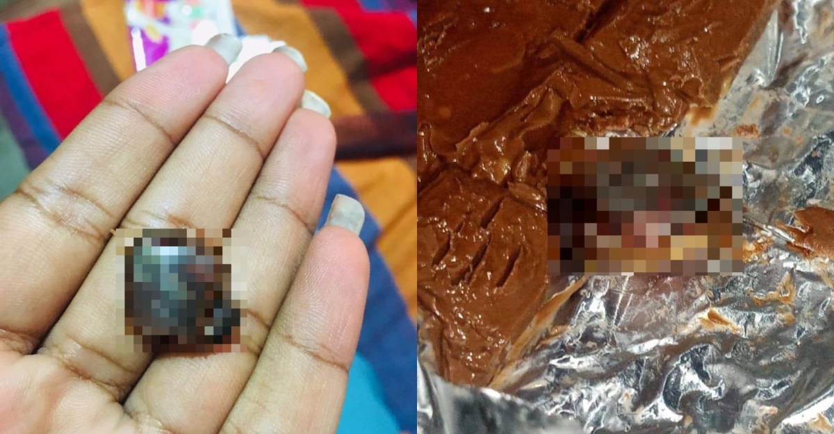 jari kaki dalam coklat