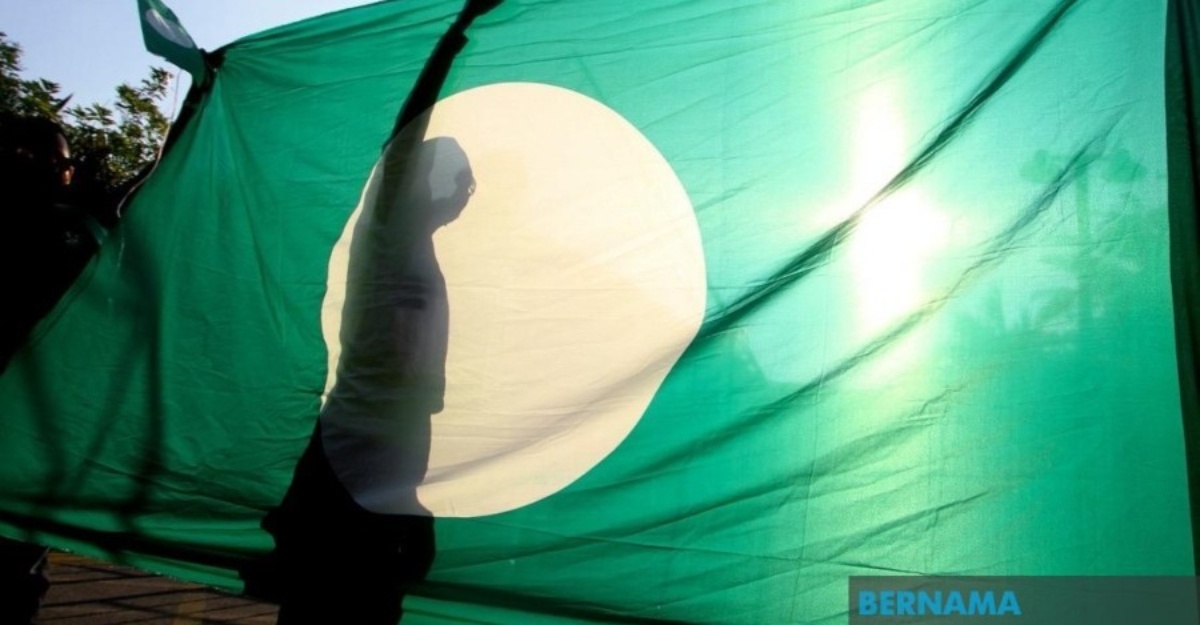 PAS menang majoriti mudah kelantan terengganu