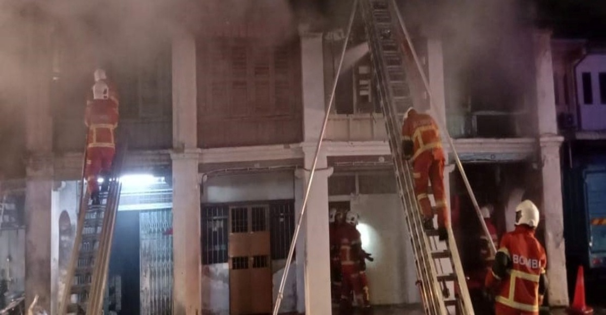 empat kedai kebakaran george town