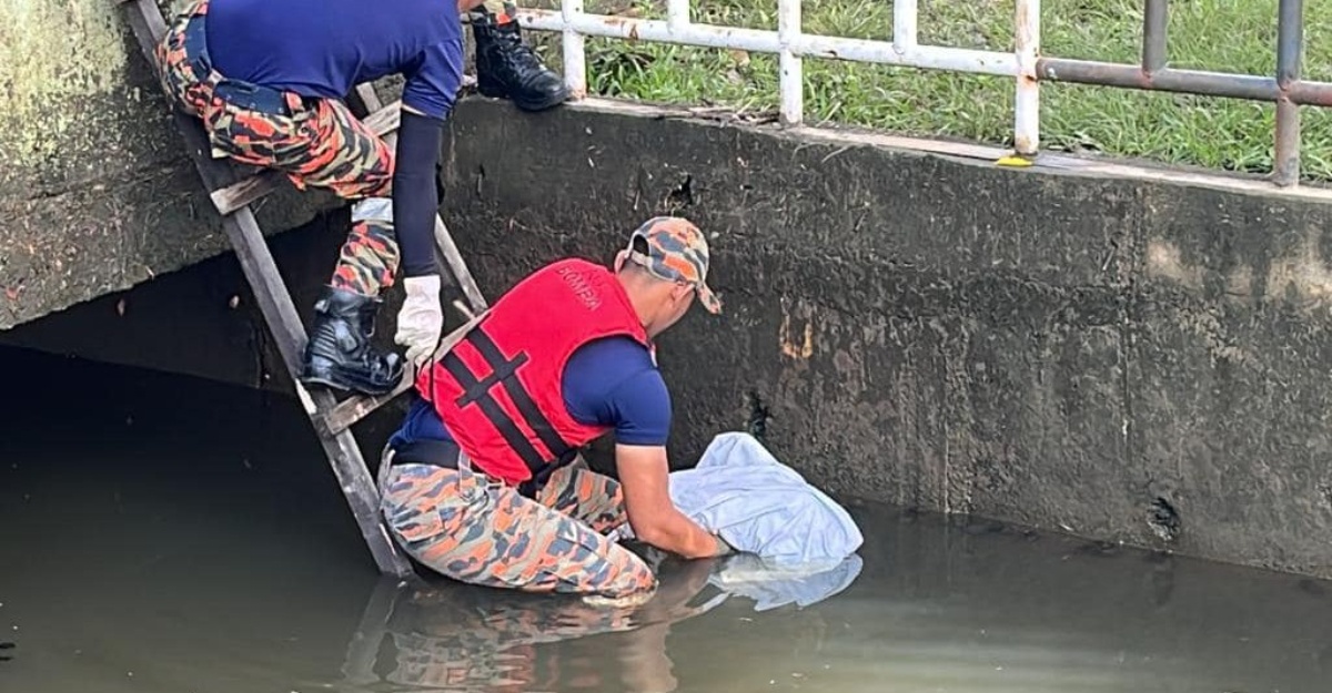 kanak-kanak jatuh longkang