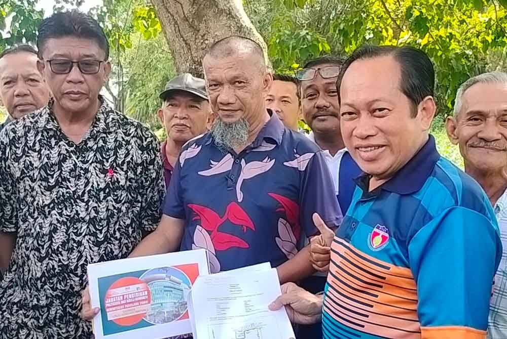 individu emadani ditolak
