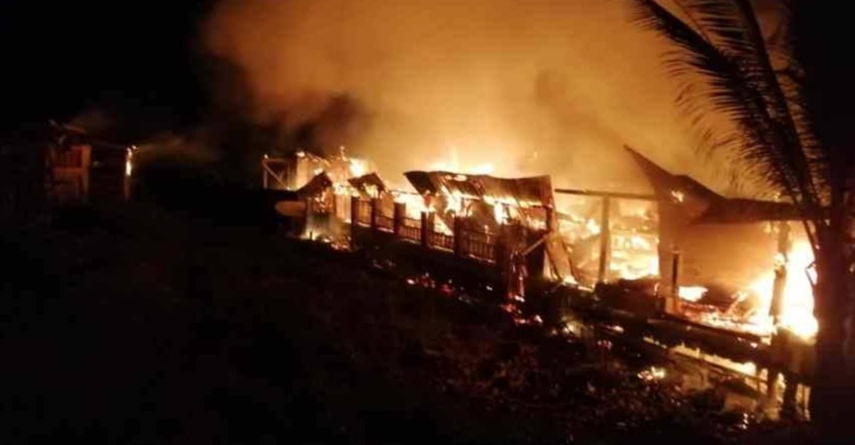 madrasah al fattah terbakar