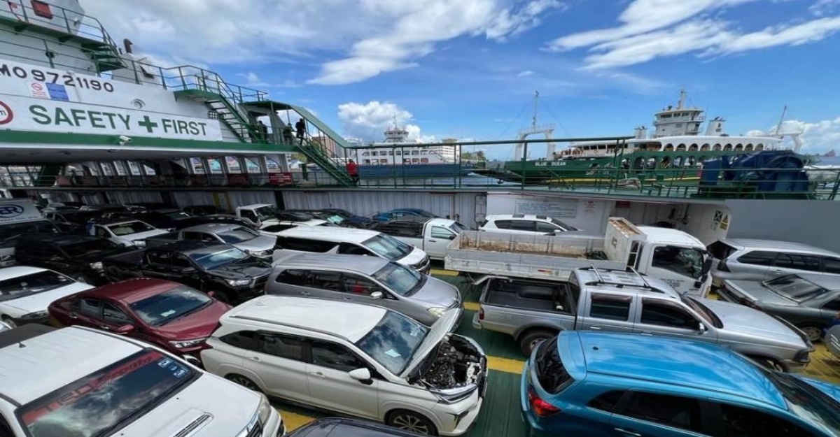 Feri laluan labuan