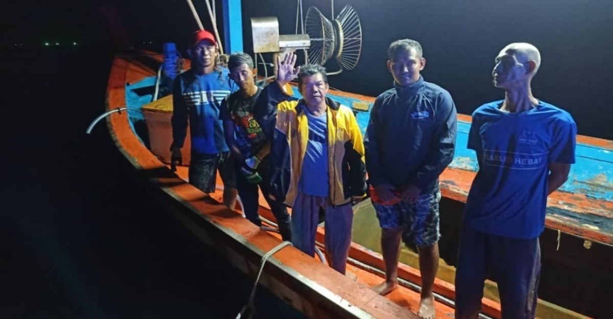 bot karam dilanggar jerung