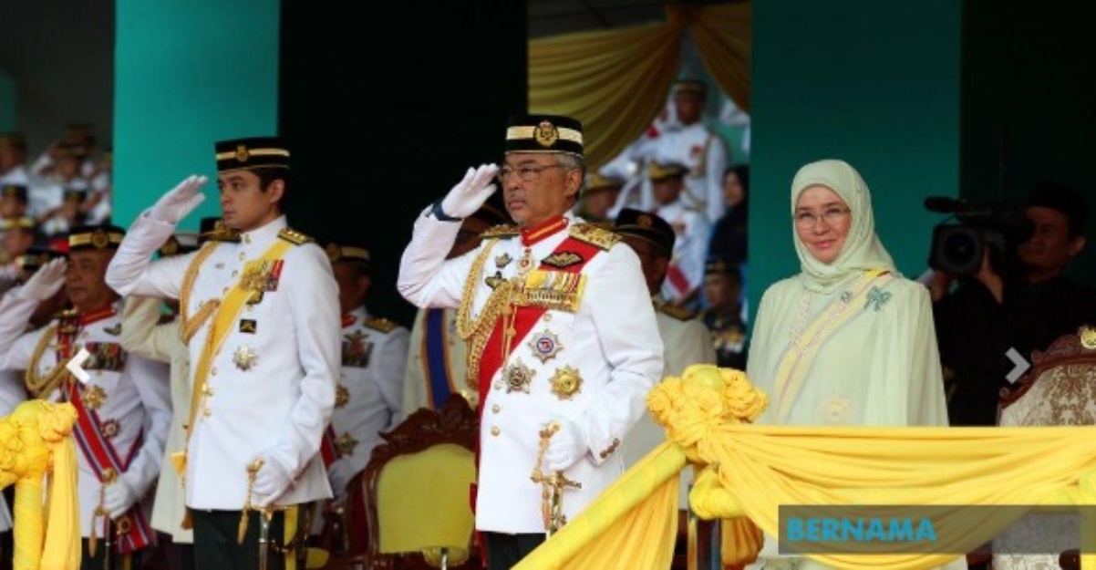 agong permaisuri istiadat