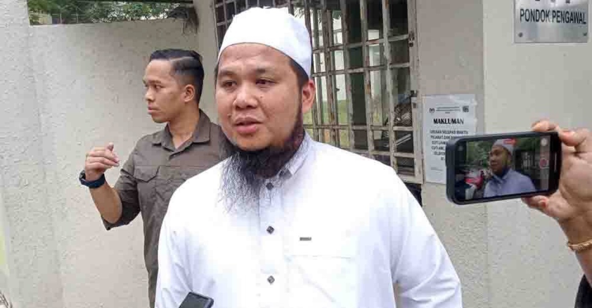ebit lew solat jenazah bella