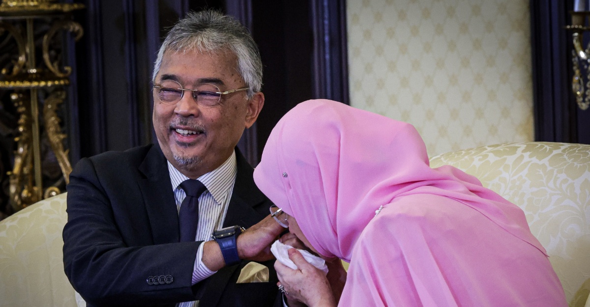 azizah permaisuri sempurna