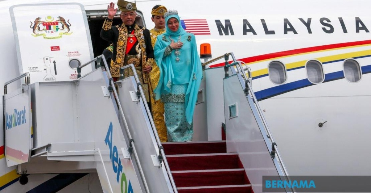 Abdullah tunku azizah tiba
