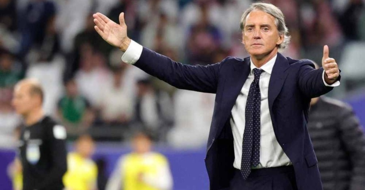Mancini keluar terowong