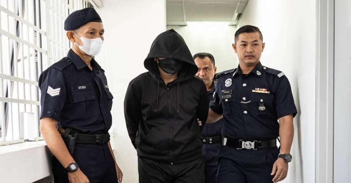 pegawai polis mahkamah tinggi