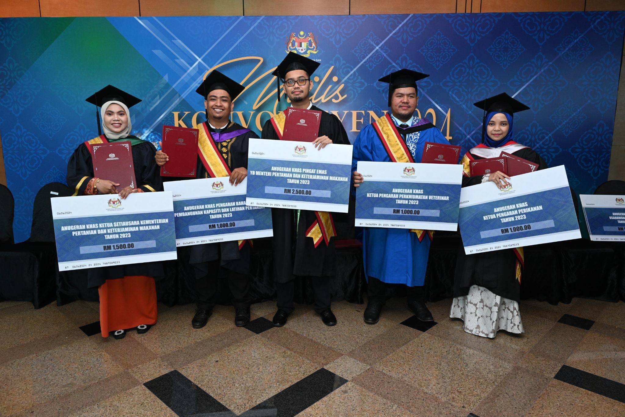 graduan majlis konvokesyen pertanian