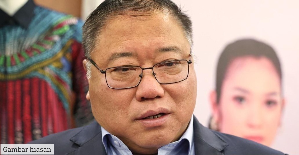 penggantungan lesen