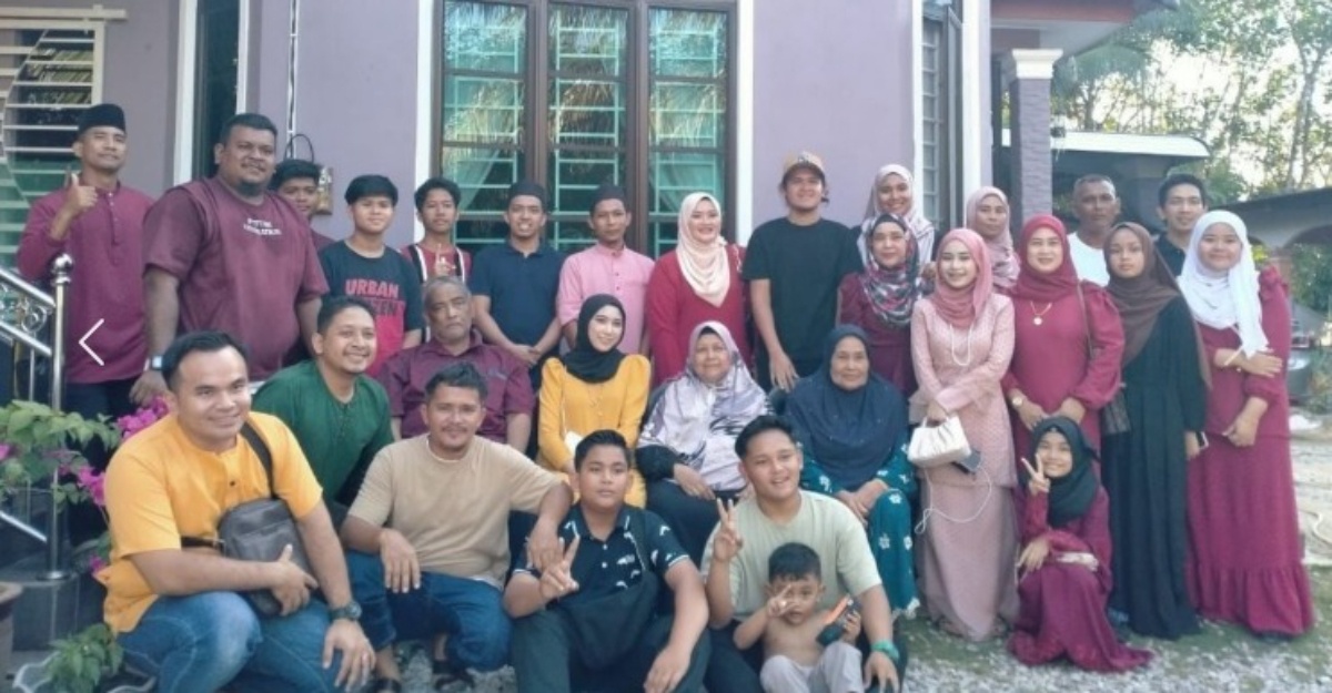 11 beradik bina rumah